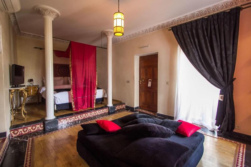 Riad Mayfez Suites & Spa Dış mekan fotoğraf