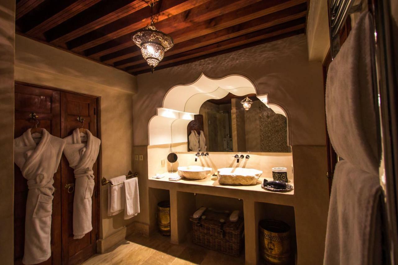 Riad Mayfez Suites & Spa Dış mekan fotoğraf